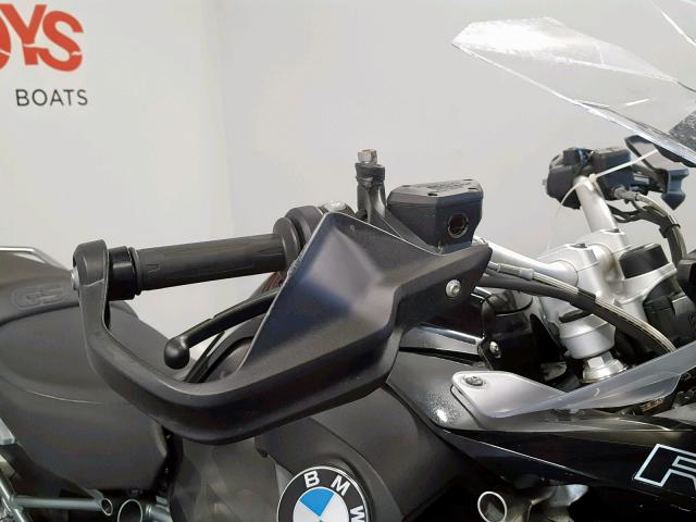 WB10A1200HZ897874 - 2017 BMW R1200 GS A BLACK photo 12