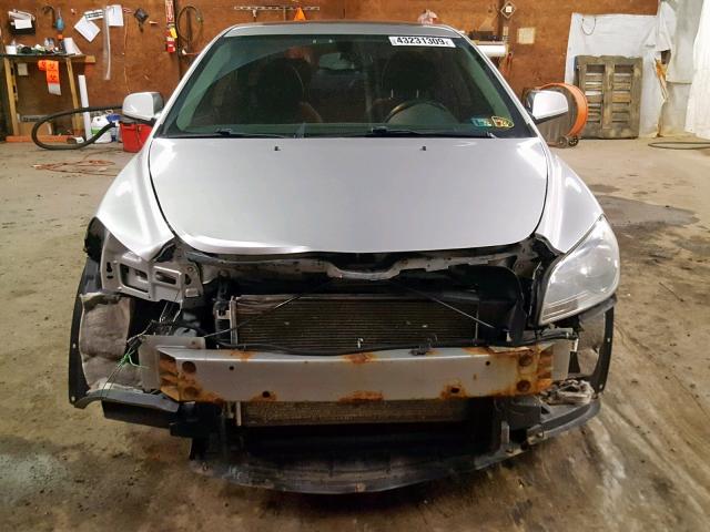 1G1ZC5EB7A4158537 - 2010 CHEVROLET MALIBU 1LT 银色 照片 9