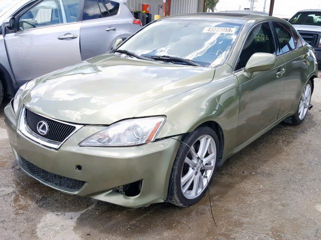 JTHBK262162016551 - 2006 LEXUS IS 250 GREEN photo 2