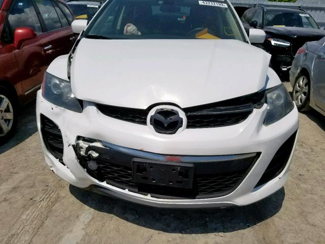 JM3ER2B56B0379998 - 2011 MAZDA CX-7 WHITE photo 9