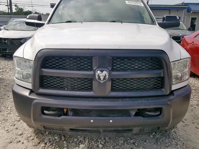 3C7WRTCL3GG243043 - 2016 RAM 3500 WHITE photo 9