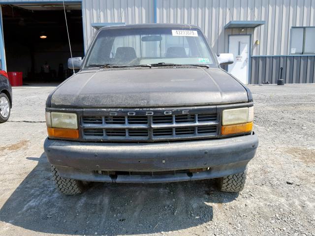 1B7GG23Y2SW928738 - 1995 DODGE DAKOTA BLACK photo 9