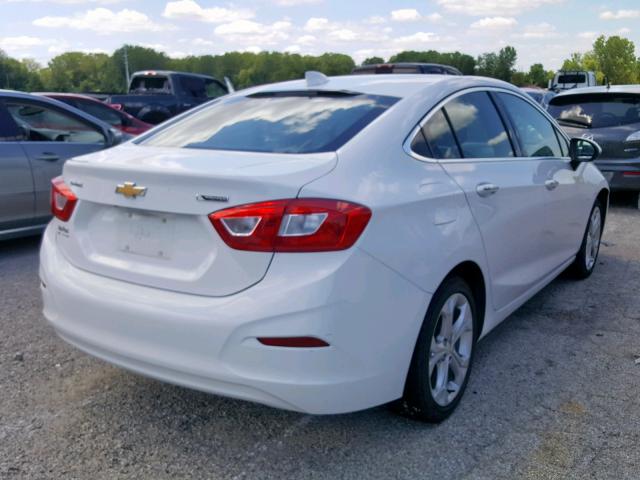 1G1BF5SMXH7247476 - 2017 CHEVROLET CRUZE PREM WHITE photo 4