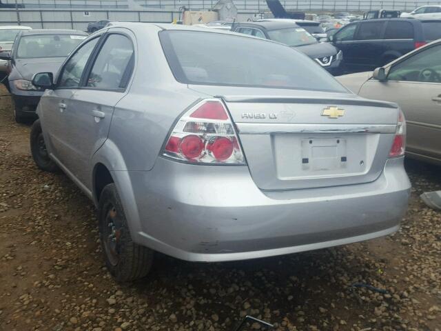 KL1TD56E49B641839 - 2009 CHEVROLET AVEO LS SILVER photo 3