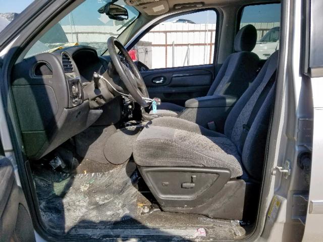 1GKDS13S662297470 - 2006 GMC ENVOY SILVER photo 5