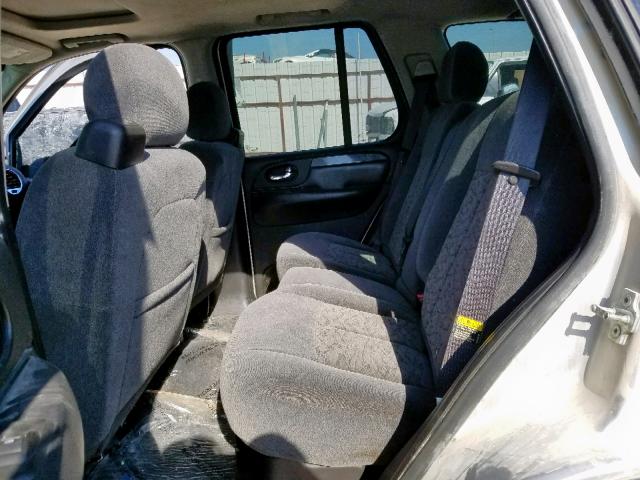 1GKDS13S662297470 - 2006 GMC ENVOY SILVER photo 6