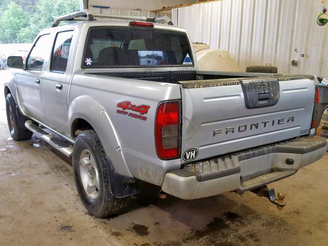 1N6ED27Y21C388394 - 2001 NISSAN FRONTIER C SILVER photo 3