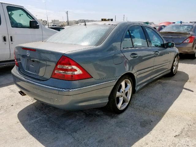 WDBRF52H66A878068 - 2006 MERCEDES-BENZ C 230 BLUE photo 4