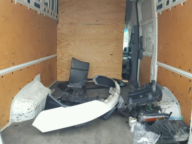 1N6BF0LY4FN808966 - 2015 NISSAN NV 2500 WHITE photo 6