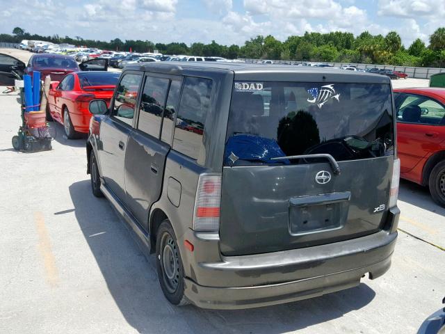 JTLKT324654028570 - 2005 TOYOTA SCION XB GREEN photo 3