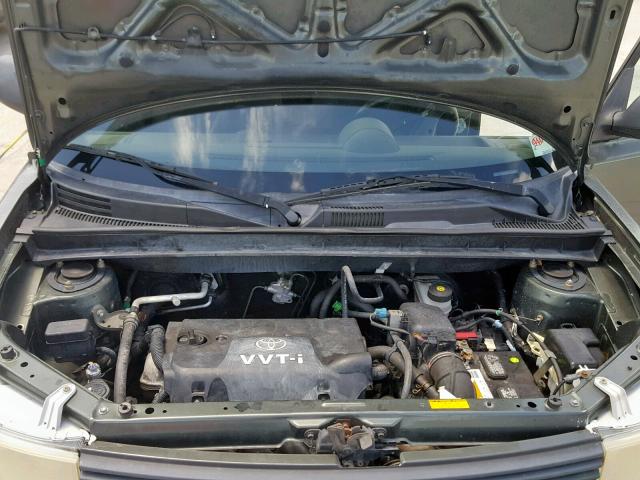 JTLKT324654028570 - 2005 TOYOTA SCION XB GREEN photo 7