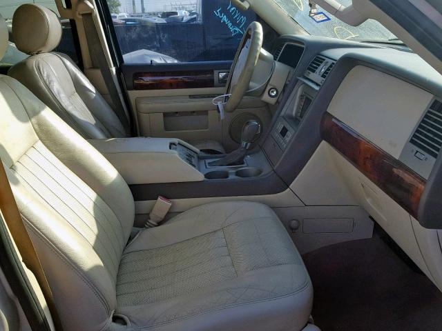 5LMFU27R84LJ22892 - 2004 LINCOLN NAVIGATOR ოქროსფერი ფოტო 5