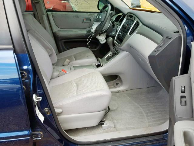 JTEEP21AX40054413 - 2004 TOYOTA HIGHLANDER BLUE photo 5