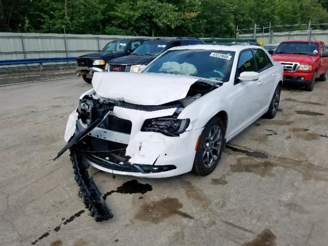 2C3CCAGG5GH270350 - 2016 CHRYSLER 300 S WHITE photo 2