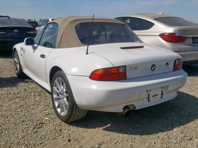 4USCJ3338WLC13414 - 1998 BMW Z3 2.8 WHITE photo 3