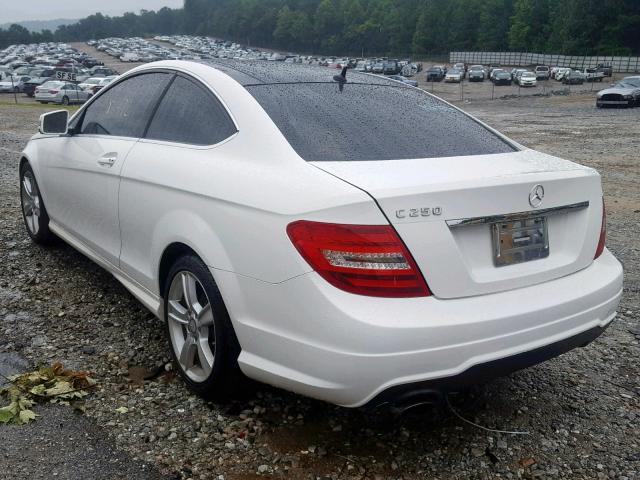 WDDGJ4HB7DG048736 - 2013 MERCEDES-BENZ C 250 WHITE photo 3