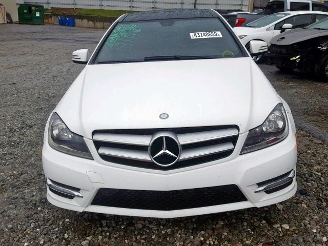 WDDGJ4HB7DG048736 - 2013 MERCEDES-BENZ C 250 WHITE photo 9