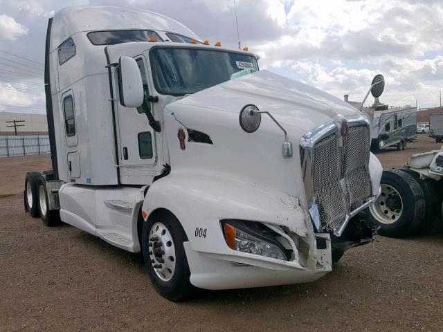 1XKAA49X3DJ288349 - 2013 KENWORTH CONSTRUCTI WHITE photo 1