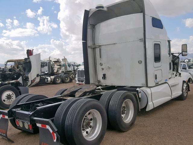 1XKAA49X3DJ288349 - 2013 KENWORTH CONSTRUCTI WHITE photo 4