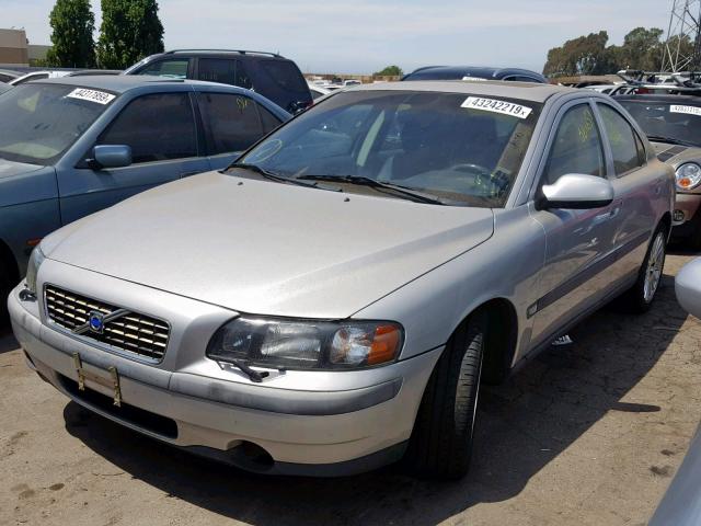 YV1RS58D912076354 - 2001 VOLVO S60 2.4T SILVER photo 2