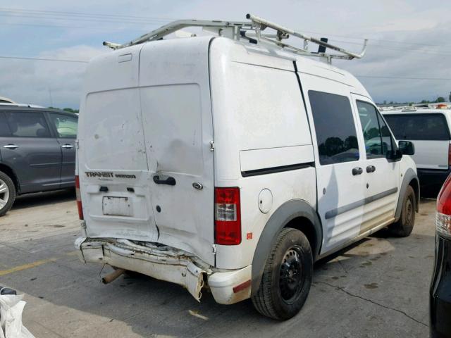 NM0LS7BN3BT043948 - 2011 FORD TRANSIT CO WHITE photo 4