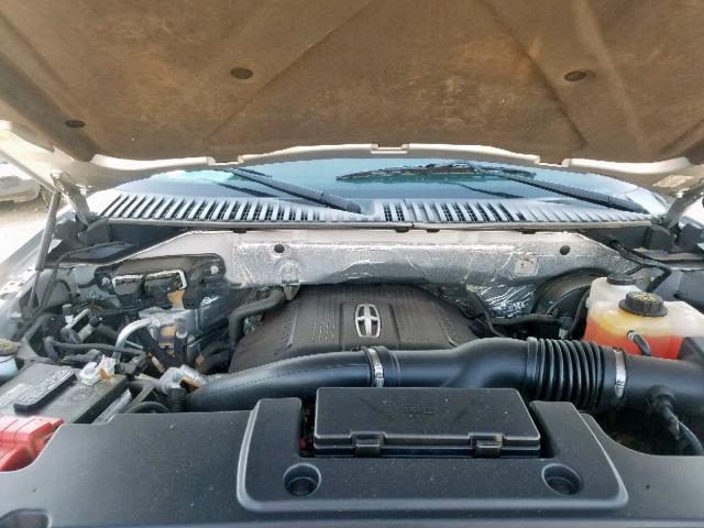 5LMJJ2HT1FEJ05520 - 2015 LINCOLN NAVIGATOR ვერცხლისფერი ფოტო 7