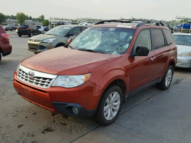 JF2SHBEC1BH770309 - 2011 SUBARU FORESTER L ORANGE photo 2