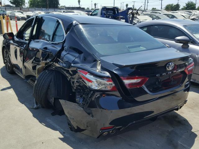 4T1B61HK6JU134715 - 2018 TOYOTA CAMRY XSE BLACK photo 3