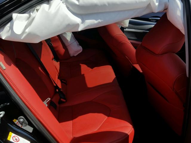 4T1B61HK6JU134715 - 2018 TOYOTA CAMRY XSE BLACK photo 6