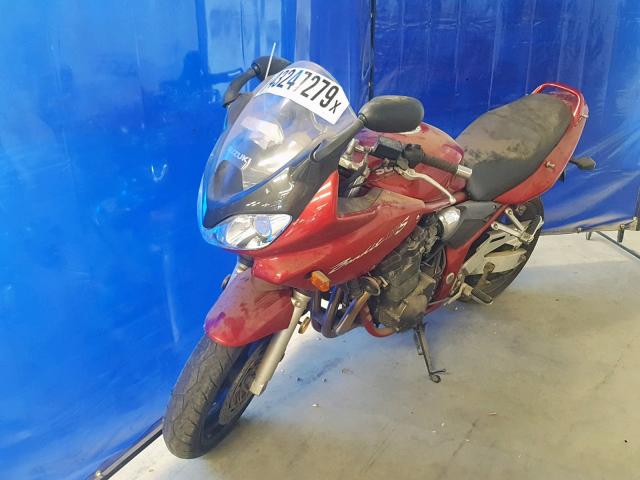 JS1GV77AX12101425 - 2001 SUZUKI GSF1200 BA RED photo 2