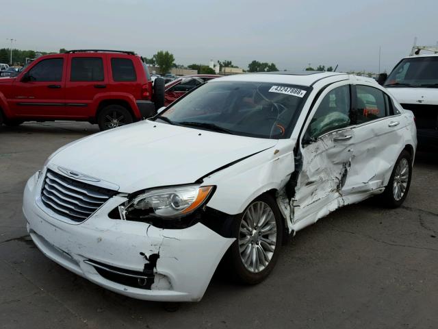 1C3CCBCG4CN106326 - 2012 CHRYSLER 200 LIMITE WHITE photo 2