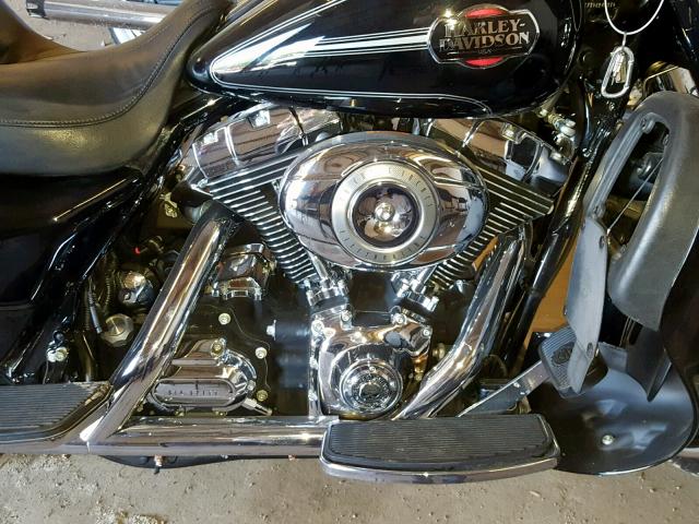 1HD1FC4178Y624381 - 2008 HARLEY-DAVIDSON FLHTCUI BLACK photo 7