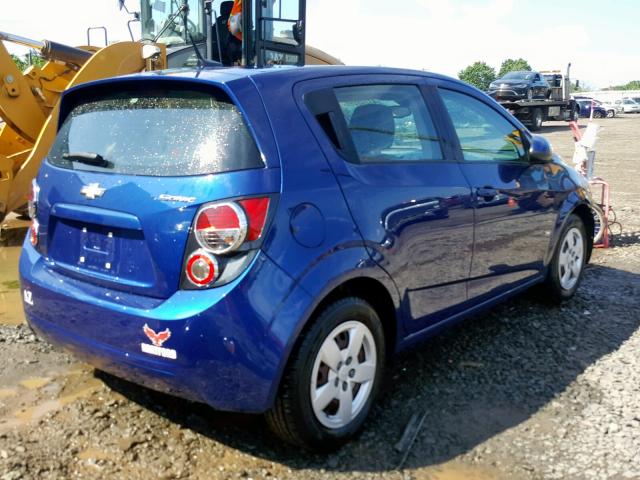 1G1JA6SG1D4223718 - 2013 CHEVROLET SONIC LS BLUE photo 4