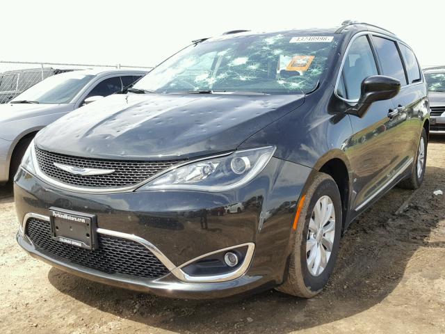 2C4RC1EG2JR130539 - 2018 CHRYSLER PACIFICA T BLACK photo 2