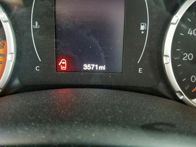 ZACCJAAB8JPG79382 - 2018 JEEP RENEGADE S 红色 照片 8