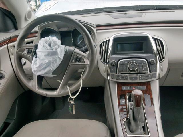 1G4GC5EG4AF245306 - 2010 BUICK LACROSSE C SILVER photo 9