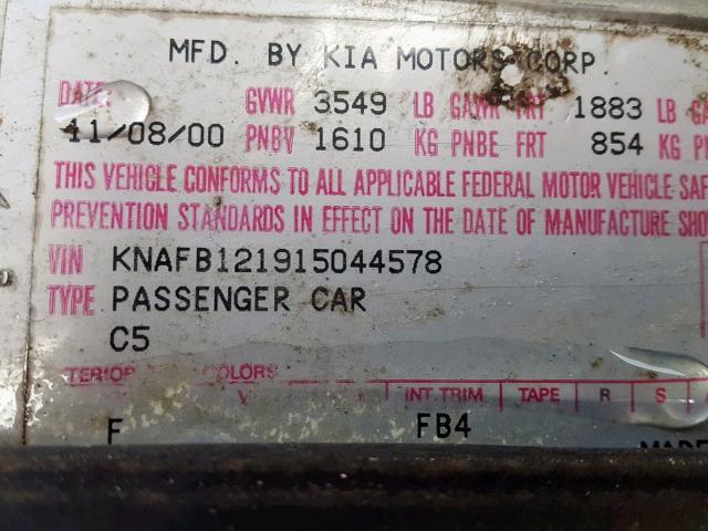 KNAFB121915044578 - 2001 KIA SEPHIA BAS SILVER photo 10