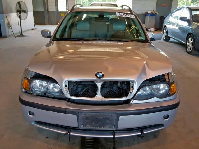 WBAEN33464PC13216 - 2004 BMW 325 IT SILVER photo 9