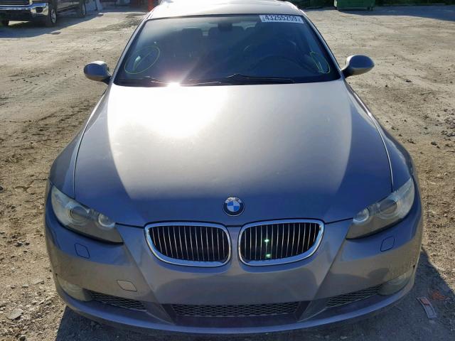 WBAWC73598E064812 - 2008 BMW 335 XI GRAY photo 9