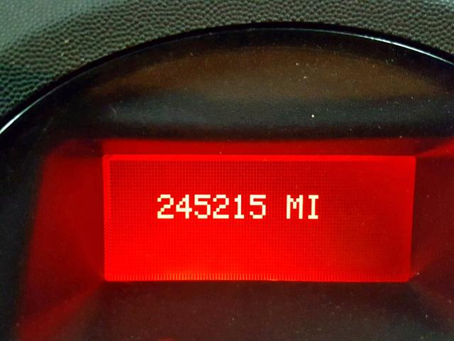 2G2WP522041371093 - 2004 PONTIAC GRAND PRIX SILVER photo 8