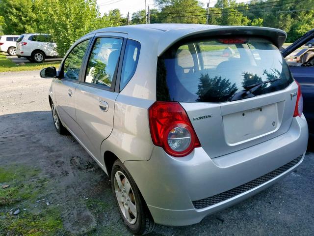 KL2TD66E69B633064 - 2009 PONTIAC G3 SILVER photo 3