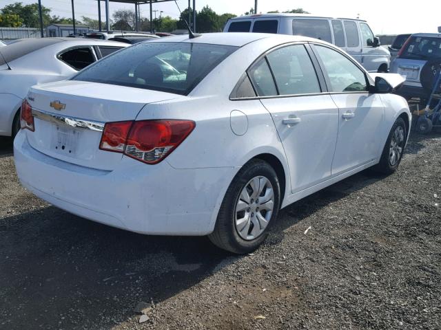 1G1PA5SG8D7142797 - 2013 CHEVROLET CRUZE LS WHITE photo 4