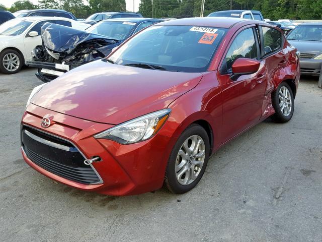 3MYDLBZV8GY113781 - 2016 TOYOTA SCION IA RED photo 2