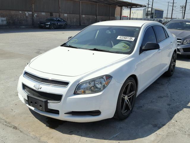 1G1ZB5E18BF187674 - 2011 CHEVROLET MALIBU LS WHITE photo 2
