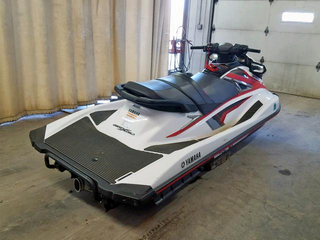 USYAMA1605L516 - 2016 YAMAHA VXR WHITE photo 4