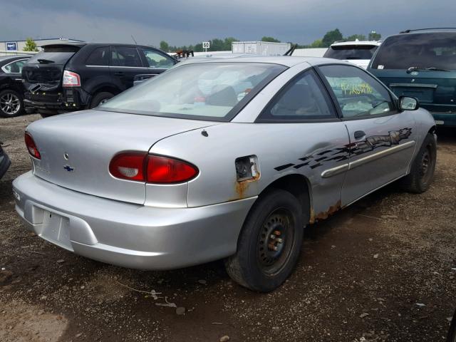 1G1JS124727183176 - 2002 CHEVROLET CAVALIER L SILVER photo 4