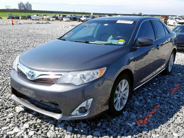 4T1BD1FK3CU039170 - 2012 TOYOTA CAMRY HYBR GRAY photo 2