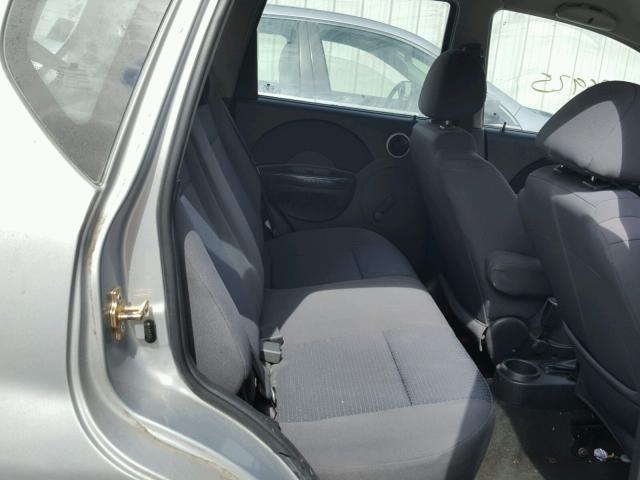 KL1TD666X7B745103 - 2007 CHEVROLET AVEO BASE 银色 照片 6
