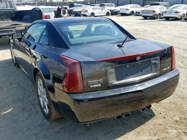 1G6YV34AX55600398 - 2005 CADILLAC XLR BLACK photo 3