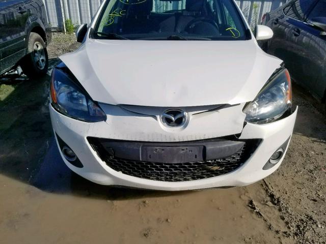 JM1DE1HY7B0102014 - 2011 MAZDA MAZDA2 WHITE photo 9